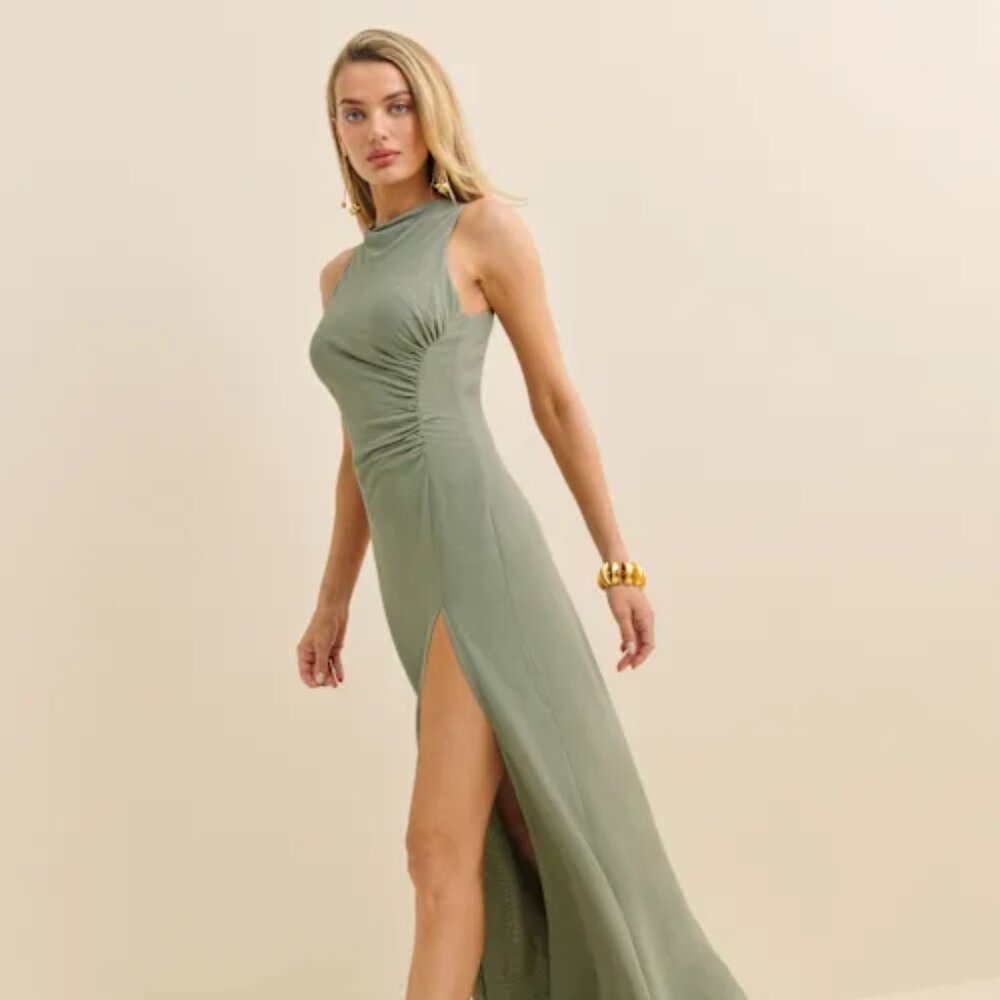 NEW WITH TAGS Reformation Senna Dress Green - Size 4